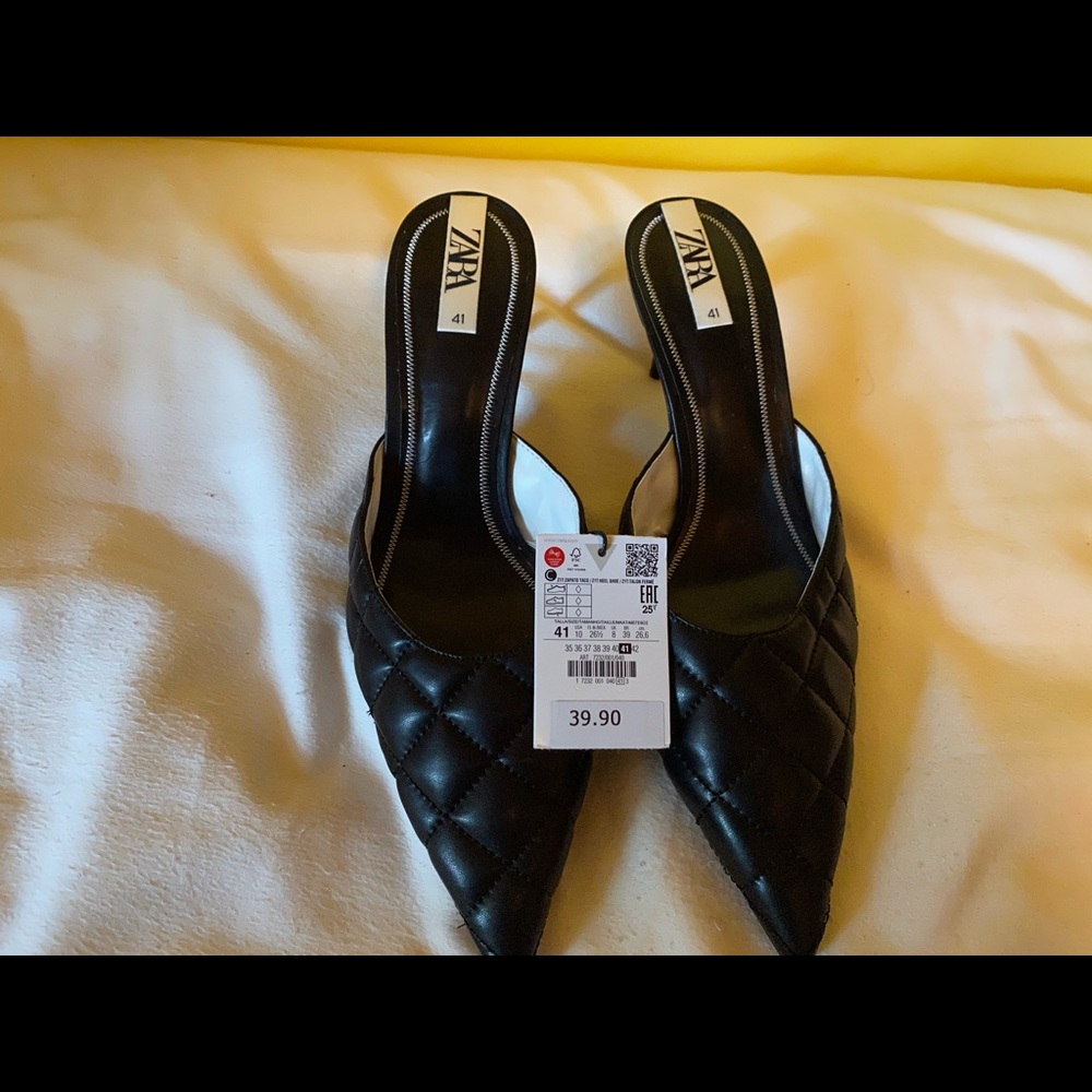 Brand new black Zara mules